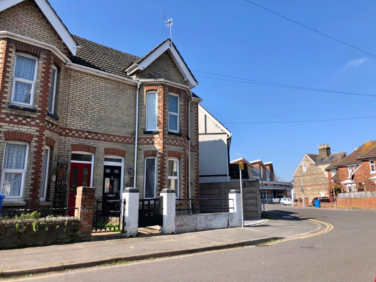 Villa House With Parking, Short Stroll To Quay, Shops And Restaurants Poole Exterior foto