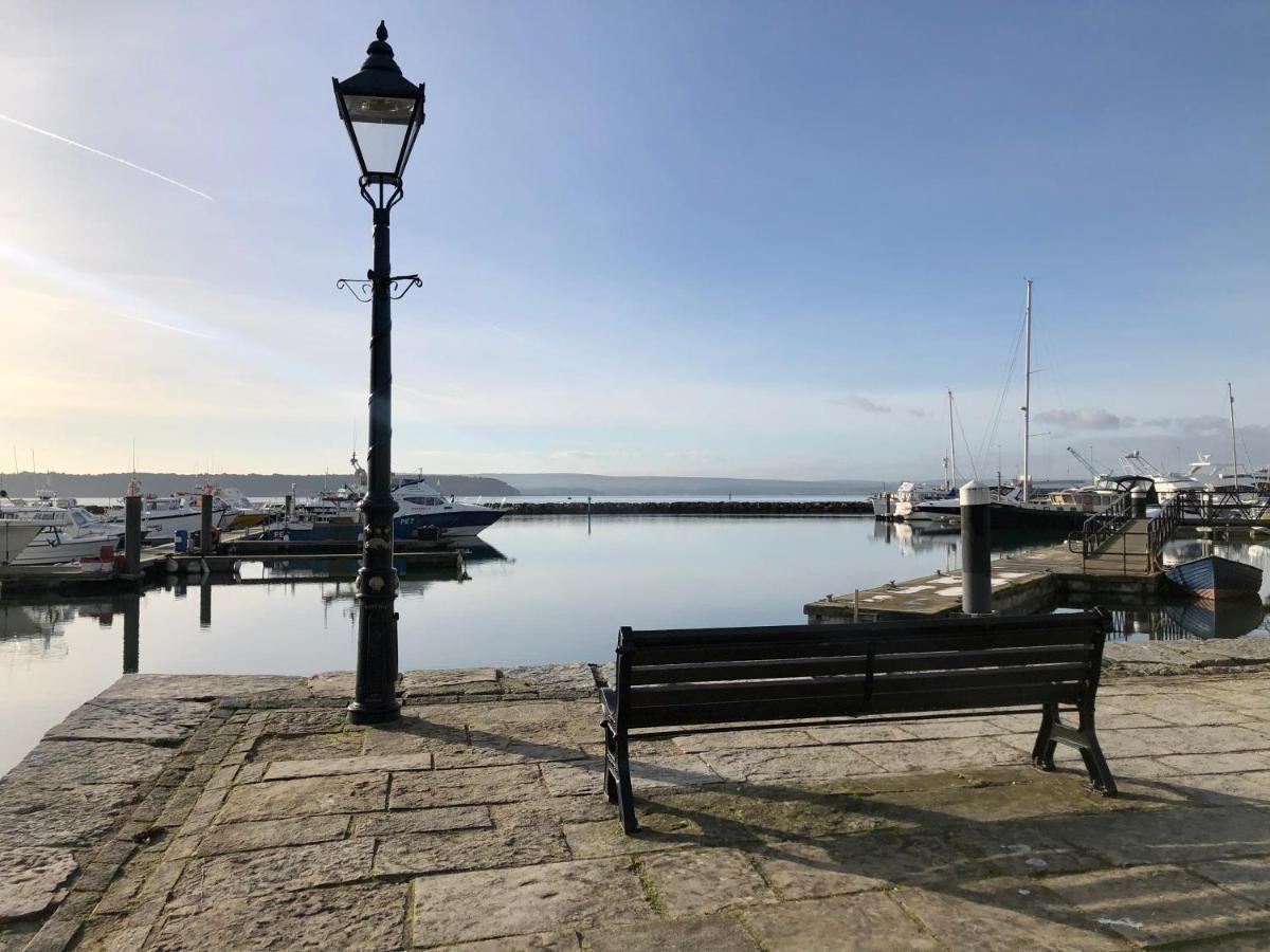 Villa House With Parking, Short Stroll To Quay, Shops And Restaurants Poole Exterior foto